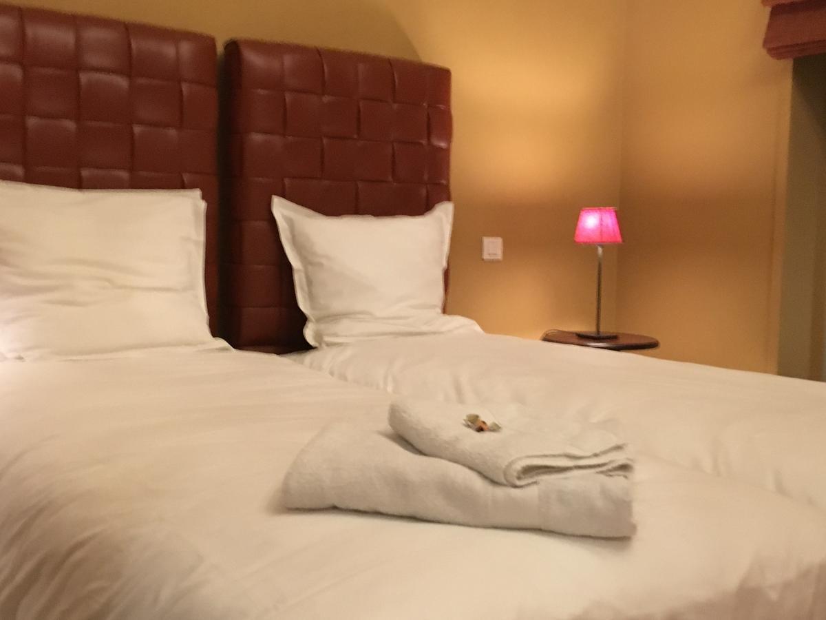 T Bed & De Tafel Hotel Avelgem Eksteriør billede